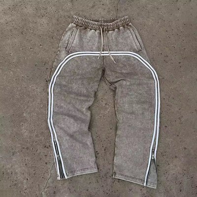 French Terry Fabric Men's Flared Sweatpants with Side Zipper Customized by Manufacturers - Image 5
