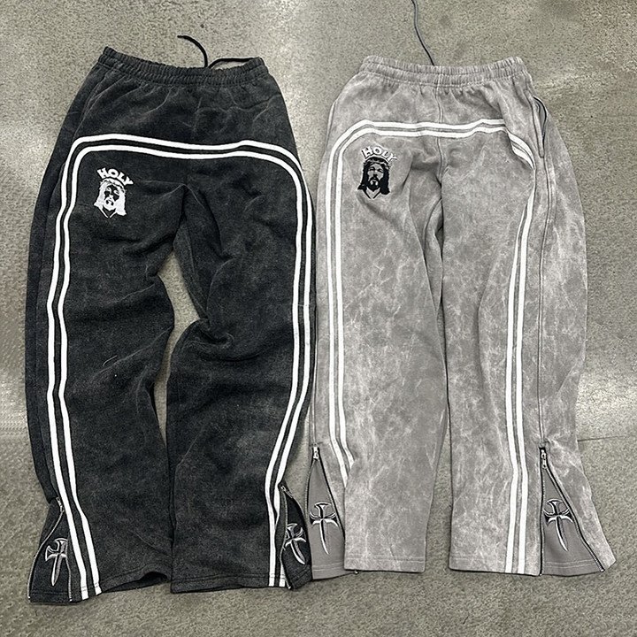 French Terry Fabric Men's Flared Sweatpants with Side Zipper Customized by Manufacturers